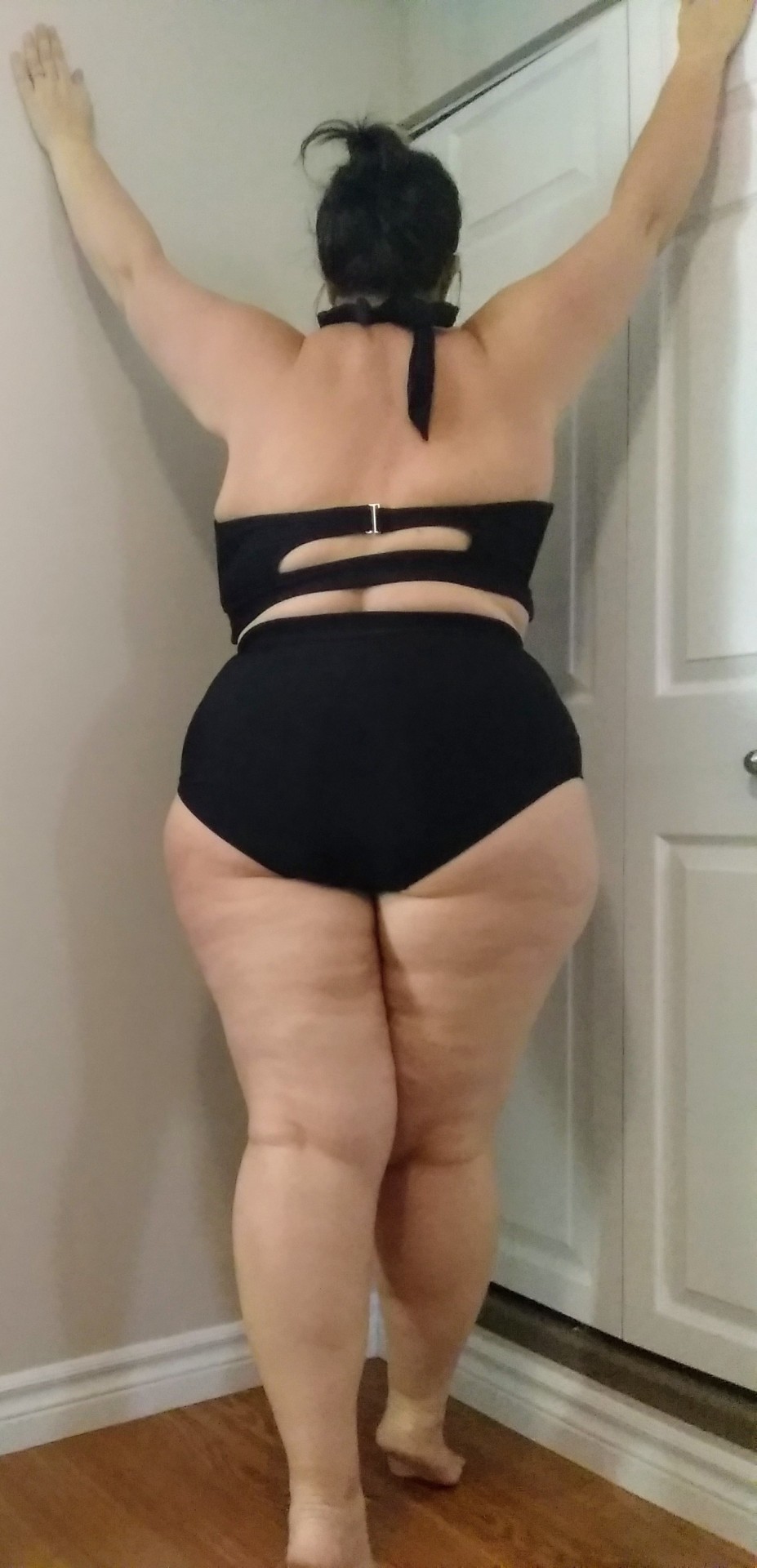 big-tits-wide-hips-deactivated2:This is my beach body in all it&rsquo;s glory,