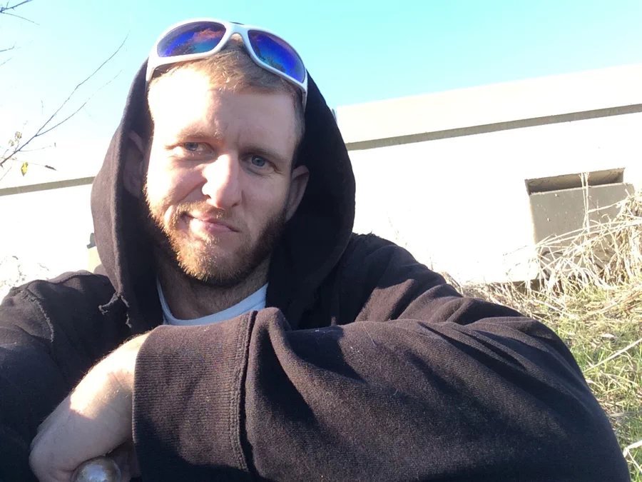 str8ways:  Beautiful man. Strong penis.