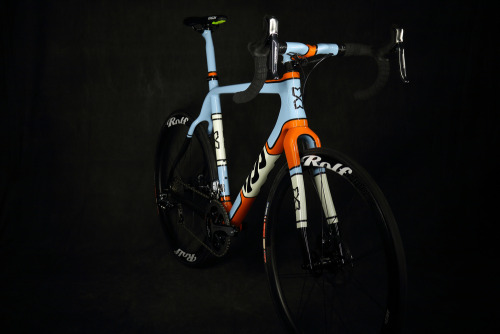 bikeplanet: Inspired by Steve Macqueen and the Porsche 917k Gulf Racing Liveryby Lov Bikes