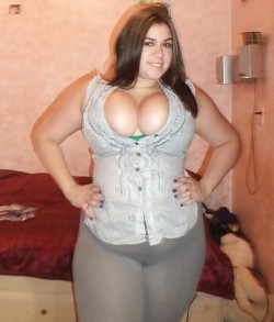youngjazz380:  bbwandcurvy:  Find a BBW for