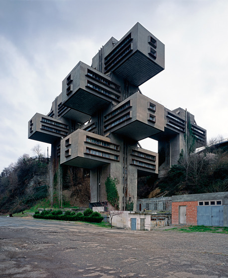 thevaultoftheatomicspaceage:(Soviet Modernism) The Georgian Ministry of Highway Construction in Tbil