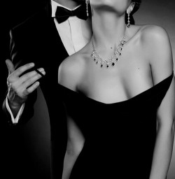 searchserendipitously:  dominant—daddy:  filthy—kitten:     Classy outside … Slutty inside. 