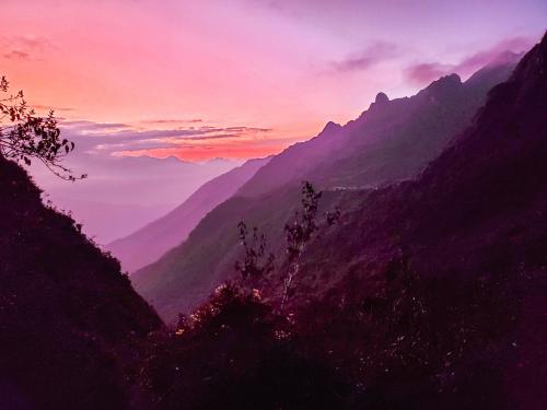 oneshotolive:  I hiked the Inca Trail to