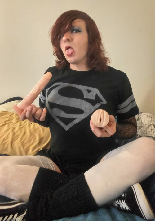 riley-raunch:Im gonna be your kryptonite!