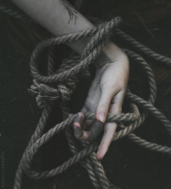 emmanuellefanny:  The rope by NataliaDrepina 