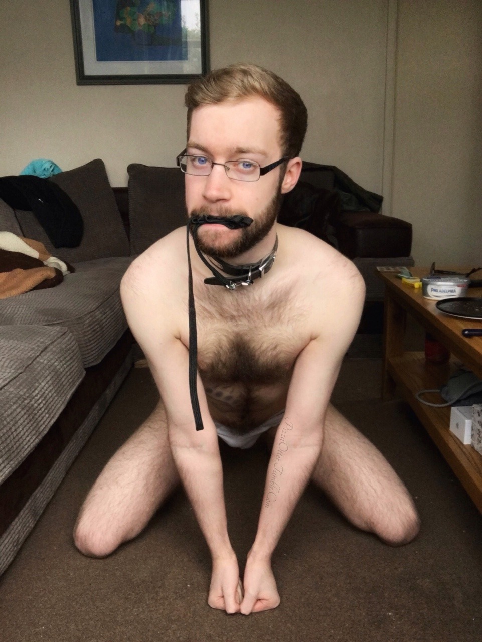 pizzaotter:  Taking some Pup-ish pictures for a friend today and figured I’d post