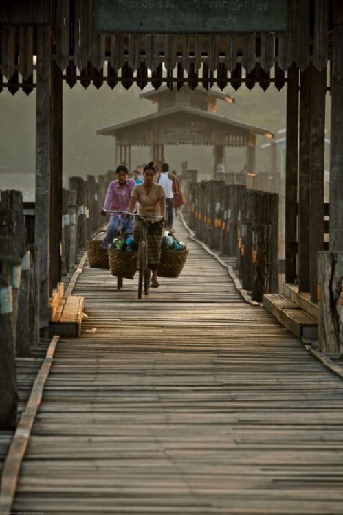 lemondeabicyclette: Amarapura, Myanmar