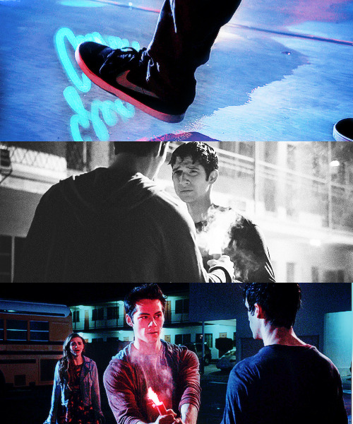 lustrelessmoon:teen wolf xmas meme : day four↳ a heartbreaking scene from any season :Scott and Stil