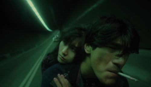 scenesandscreens: Fallen Angels (1995) Director - Kar-Wai Wong, Cinematography - Christopher Doyle &