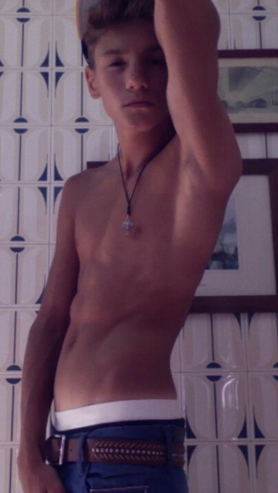 Only Cute Guys