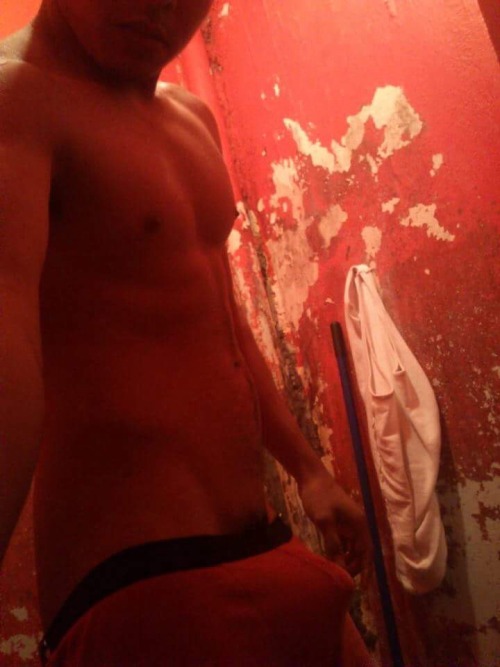 1000chicosreales:  Http://1000chicosreales.tumblr.com