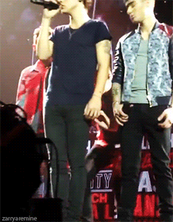 zaynharry:  x 