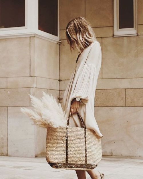 itsthesmallthing:・・・ “week-end.  Source : @damoyantwerp