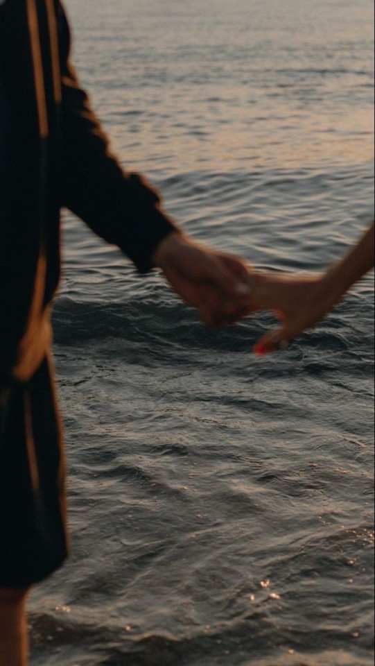 severedelusionrunaway - Black Beauty
