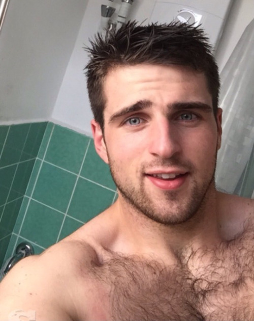 hotmendreams:    For more pics : http://hotmendreams.tumblr.com/   