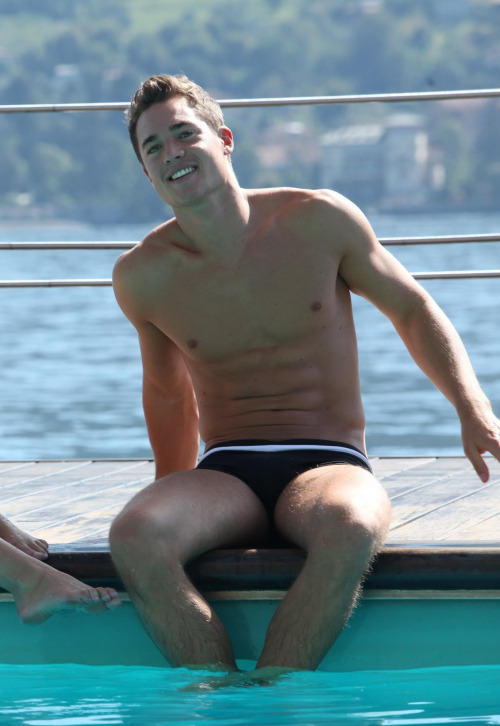 Hot guys with hot legs...