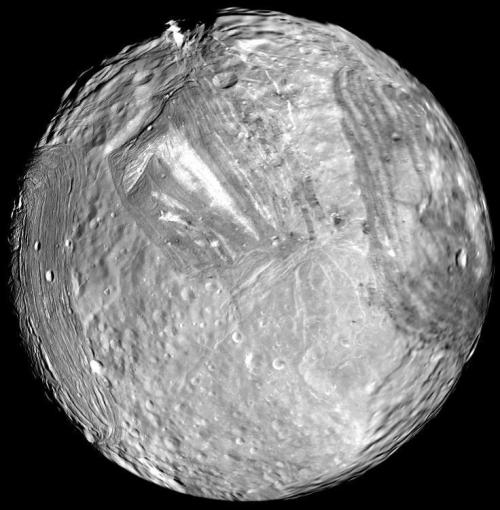 sapta-loka:
“ Uranian Moon Miranda, as seen in 1986 by Voyager 2. [736 x 750]
”