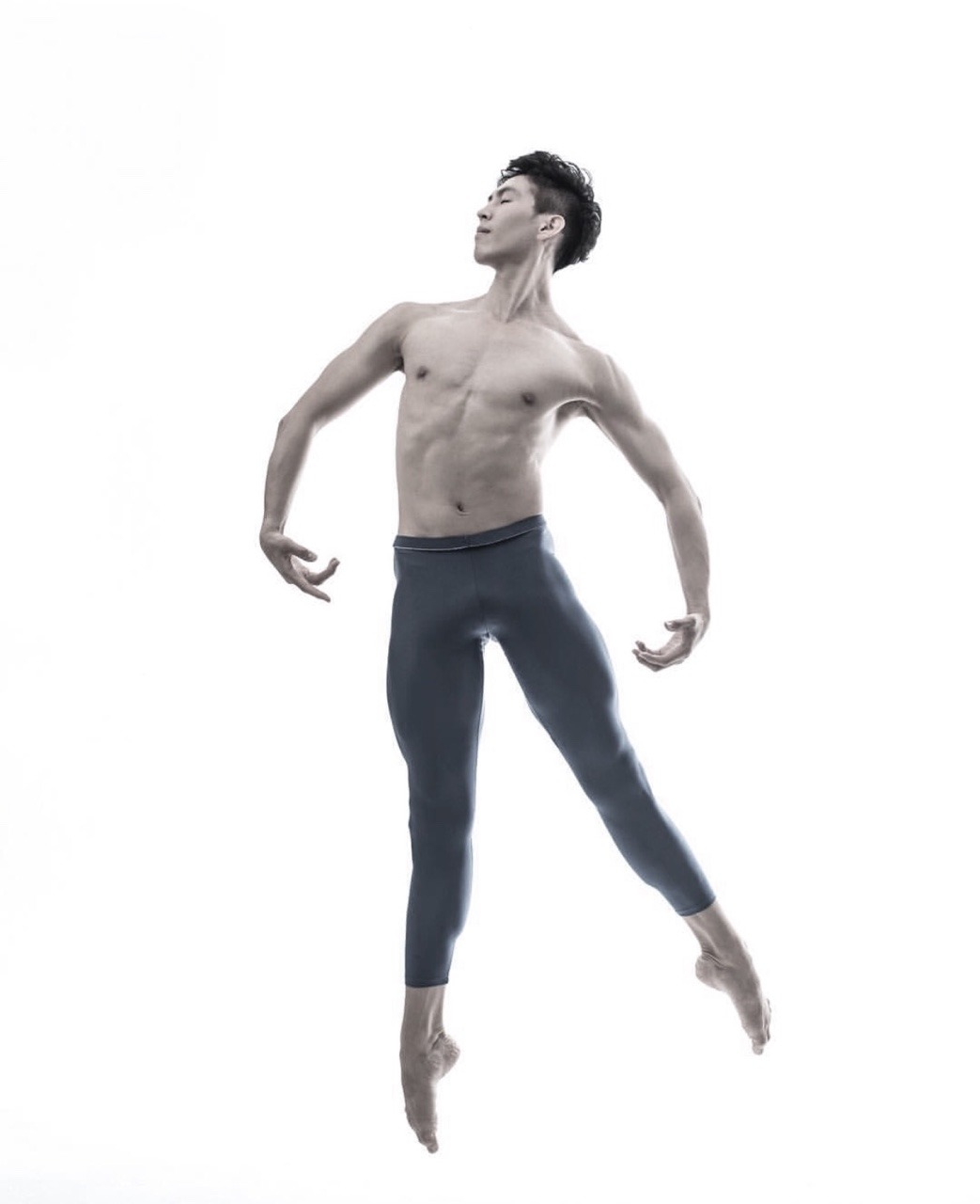 pas-de-duhhh: Jaeyong An dancer with Le Ballets de Monte Carlo photographed by Yoon