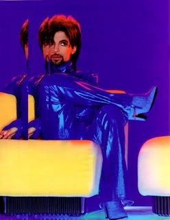 Prince is proof that heels will make you epic. Well… heels and incredible talent to make amaz