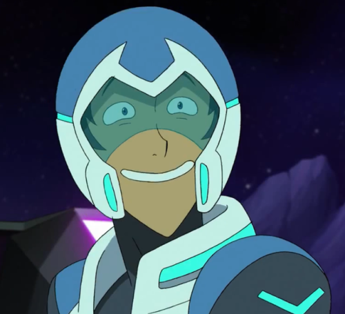 lanceville:EVEN SCIENCE FAILED TO EXPLAIN WHY LANCE IS SO FUCKING CUTE AND ADORABLE IN EVERY SINGLE 