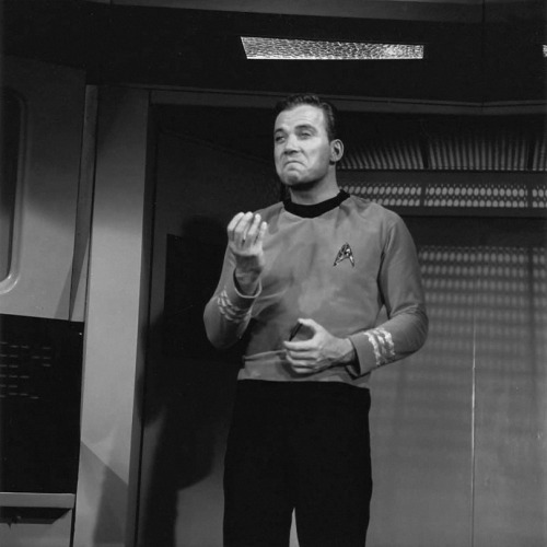 macpye:More from TrekCore’s Rare Photos(That last one’s titled “kirk_wants_a_kiss.jpg”…)