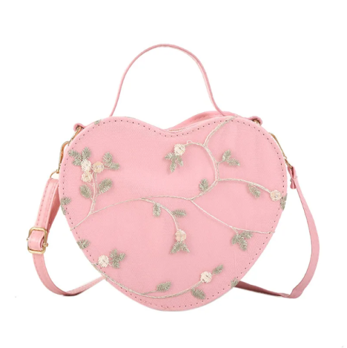 rosecrystal:embroidered heart bag