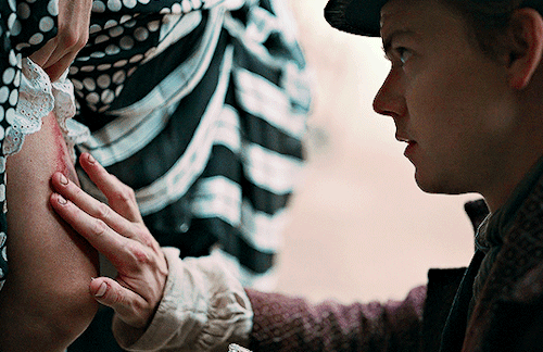 Dodgerfox In Every Episode ♡ 1.03 “dead Men's Secrets”