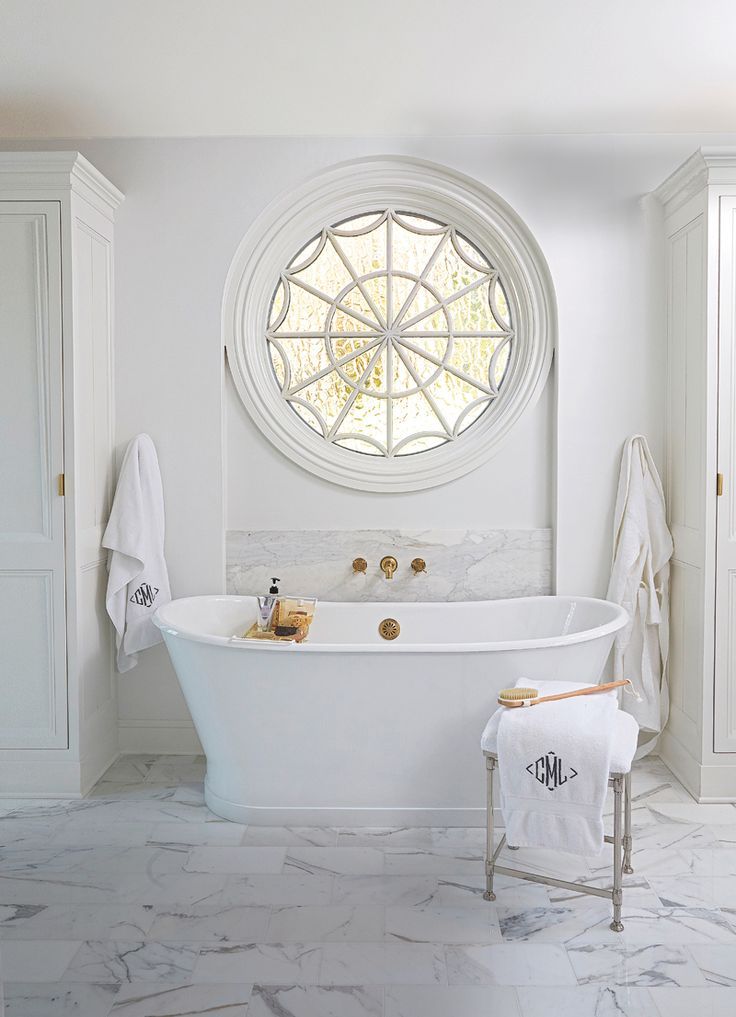 I&rsquo;m in LOVE w/ this window&hellip; and You of course! xoxoQ
