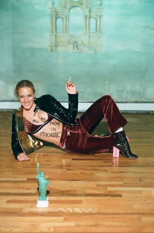2029980:  citygirldiaries:  Chloë Sevigny by Brianna Capozzi for Marfa Journal No.3  This is the best thing I’ve ever seen