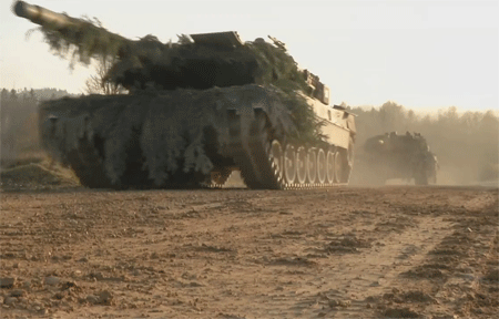 riidaroku:  German Leopard 2 MBT
