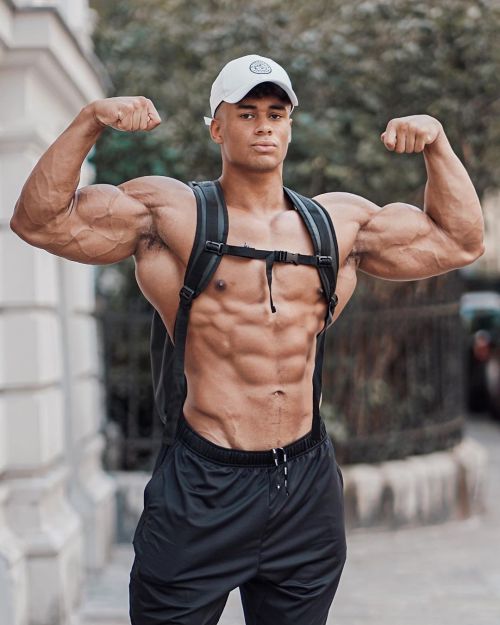 XXX musclecomposition:Bodybuilder, Onome Egger photo