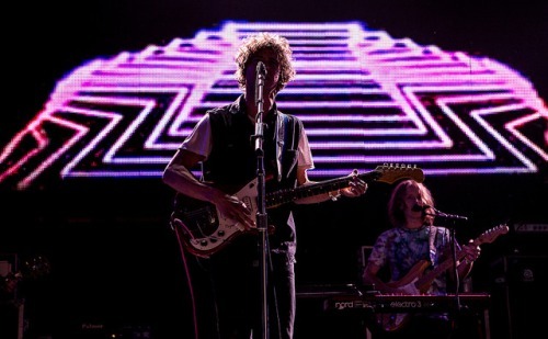 bequickdear:  MGMT: Live Show and Visuals, 2014
