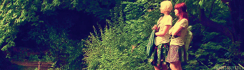 impossiblystill:   Skins  (Naomily)  