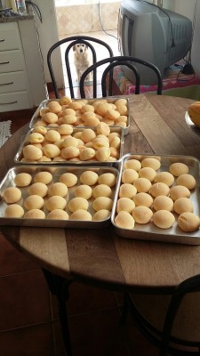 Pão de Queijo!!!  Hummmm!!! 