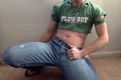 Porn photo steventrent8008:  Horny Plowboy CUMs Through