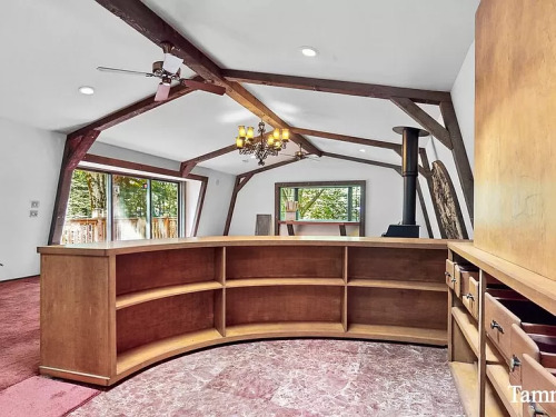 This Sprawling 1930 Home In Fennville, Michigan, Only Has 3bds And 1.5ba, Just Like An Average Home,