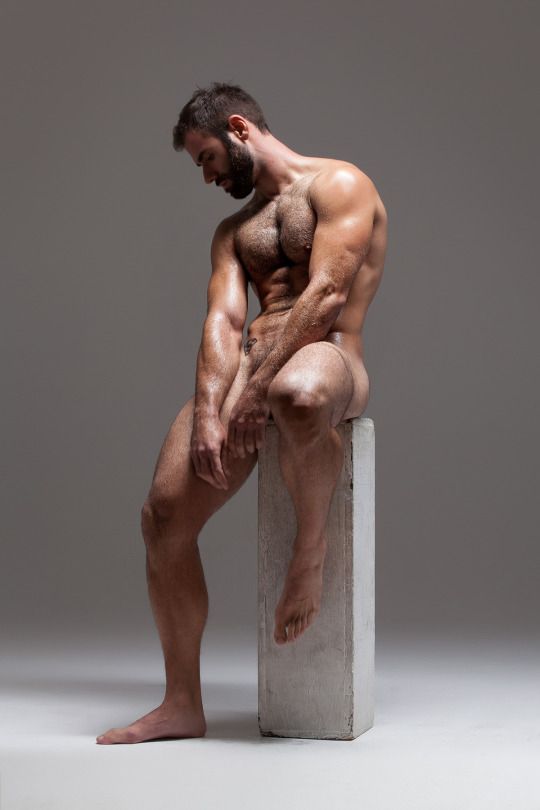 un-necessary-nudity:Francesc Gascó