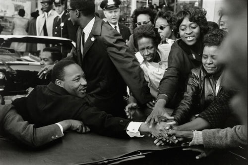 moma:  In honor of Martin Luther King, Jr. Day, we share Leonard Freed’s photo of King greetin