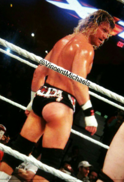 wweass:  Amazing Submission!~ ;)