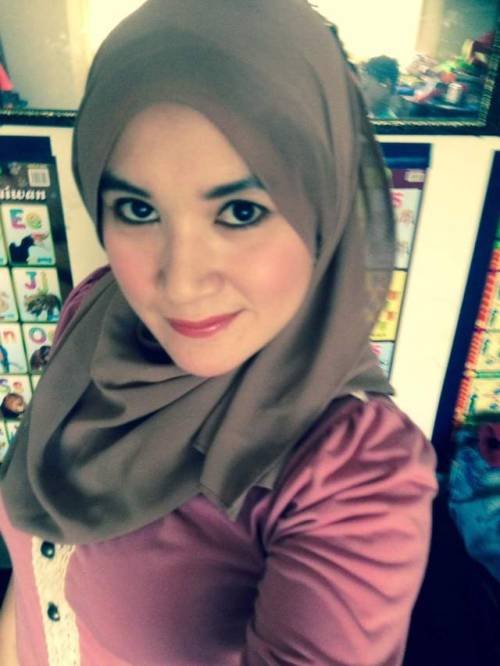 shah-3722: zita36b: Milf yummy Dok Putrajaya Anak sorang Hi can we meet I at Bangi