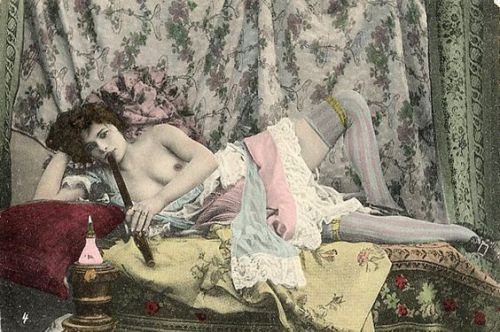 bibulousbibliophile: historicaerotica:naked women smoking opium@thosenaughtyvictorians those col