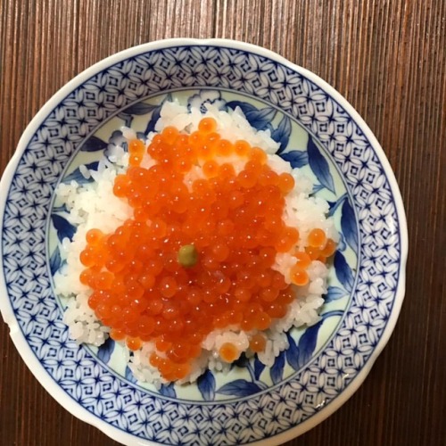 One of Japanese autumn foods “Ikura” salmon roe. Homemade Ikura is the best ❤️ #lovejapan #lovejapan