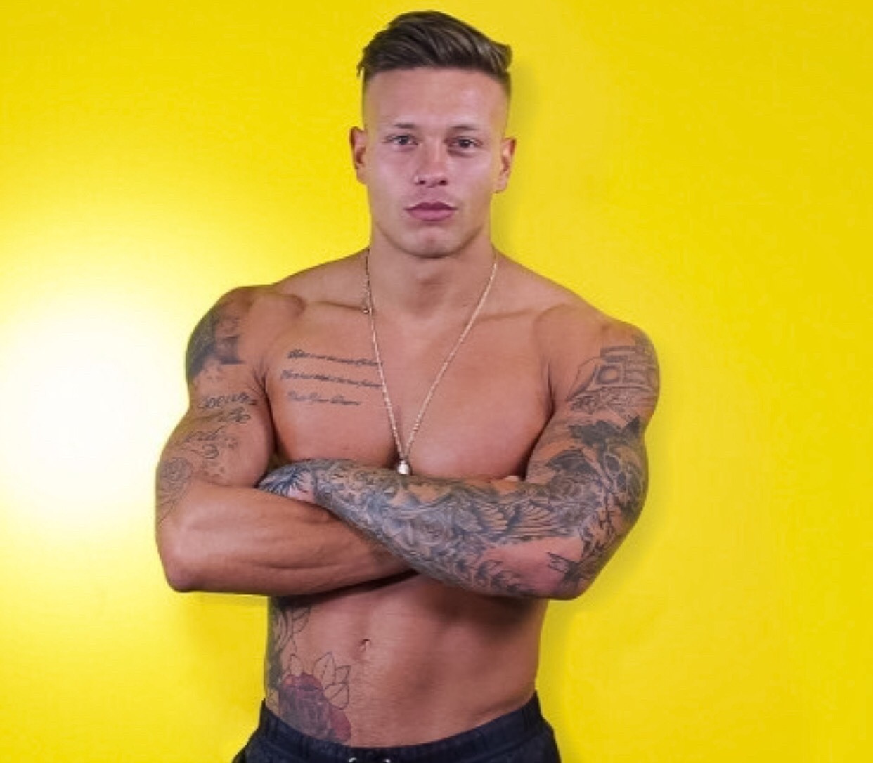 cheeky-lads-post: Words can’t describe how happy I am that Alex Bowens nude got
