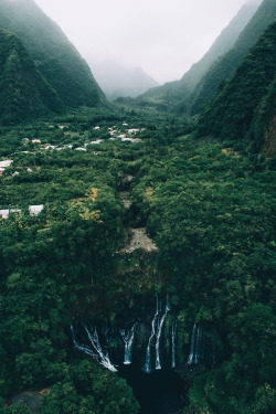 banshy:  Reunion Island by: Craig Howes