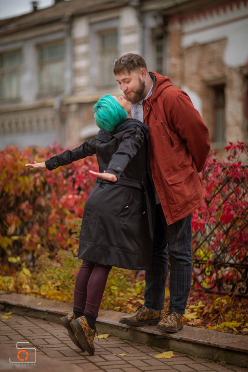 Autumn lovestory.Photo: @shaadorian