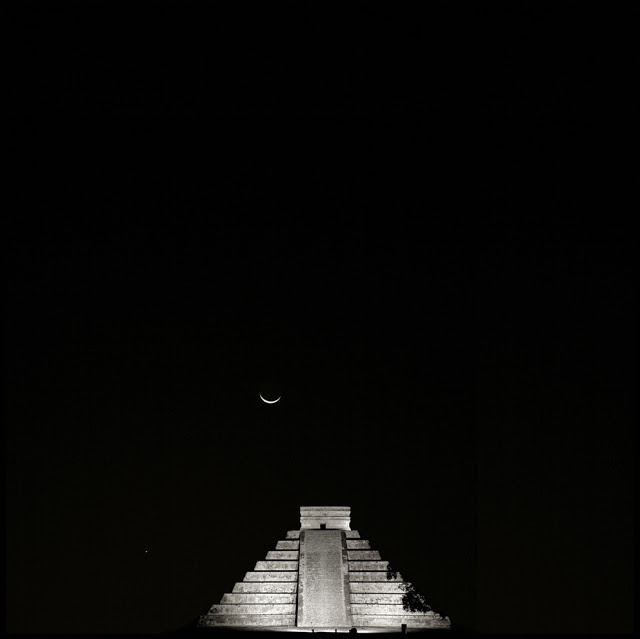 edificiosmayas:  Chichén Itzá / twitter @edificiosmayas / facebook.com/edificiosmayas