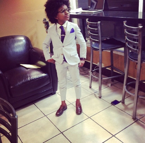 lovetidalwave:
“thechanelmuse:
“ Meet Cory Nieves. He’s a dapper, 10-year old CEO of Mr. Cory’s Cookies who started his own booming cookie business in an effort to help his mom buy a car after moving from NYC to New Jersey in 2009.
”
I love...