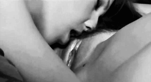 hottest-anal-fingering:  Its so easy to get laid with this app your balls will never