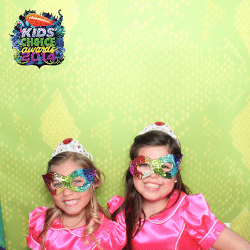 Who are these adorable princesses?? They&rsquo;re YouTube Sensations Sophia Grace and Rosie!