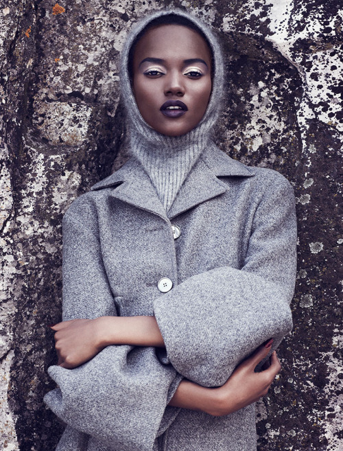 talesofthestarshipregeneration: Fashion Rouge: Herieth Paul  models  for Fashion Magazine 